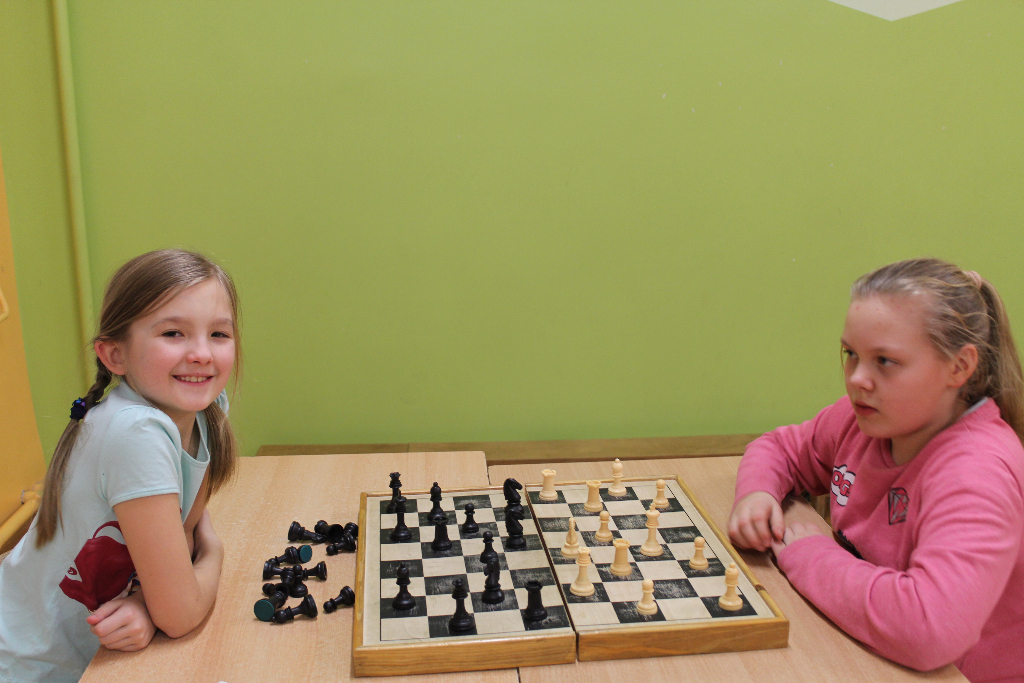 Noc z planszówką w Kotuni