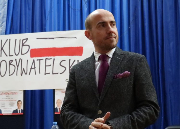 Budka w Słupcy o ośmiorniczkach, Ziobrze i wyborcach PiSu