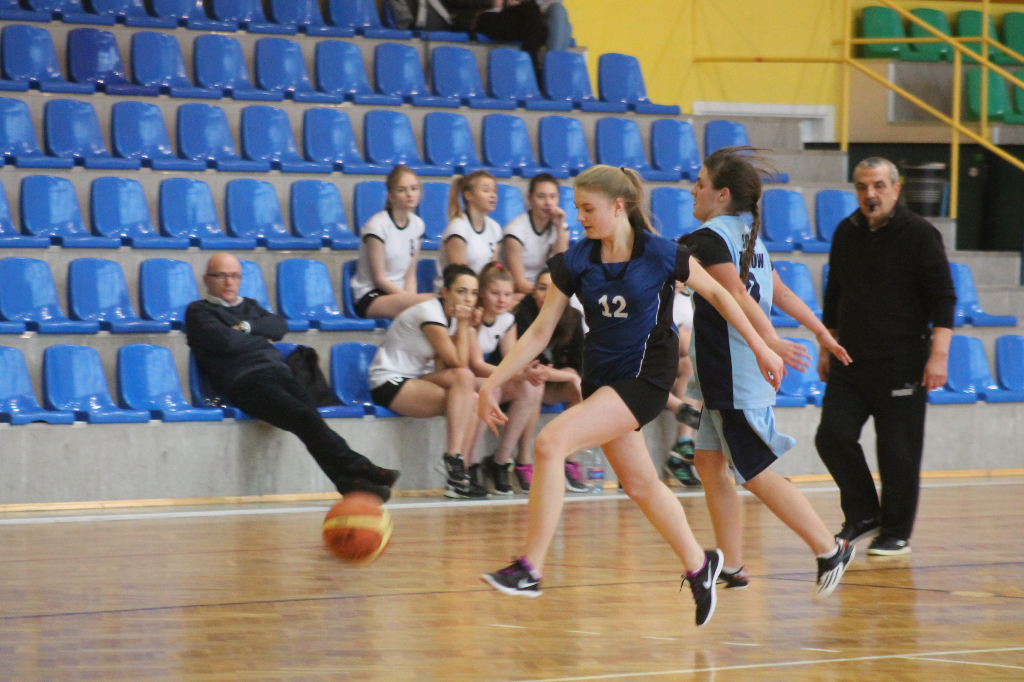 Trzy zespoły walczyły o mistrzostwo Zobacz zdjęcia