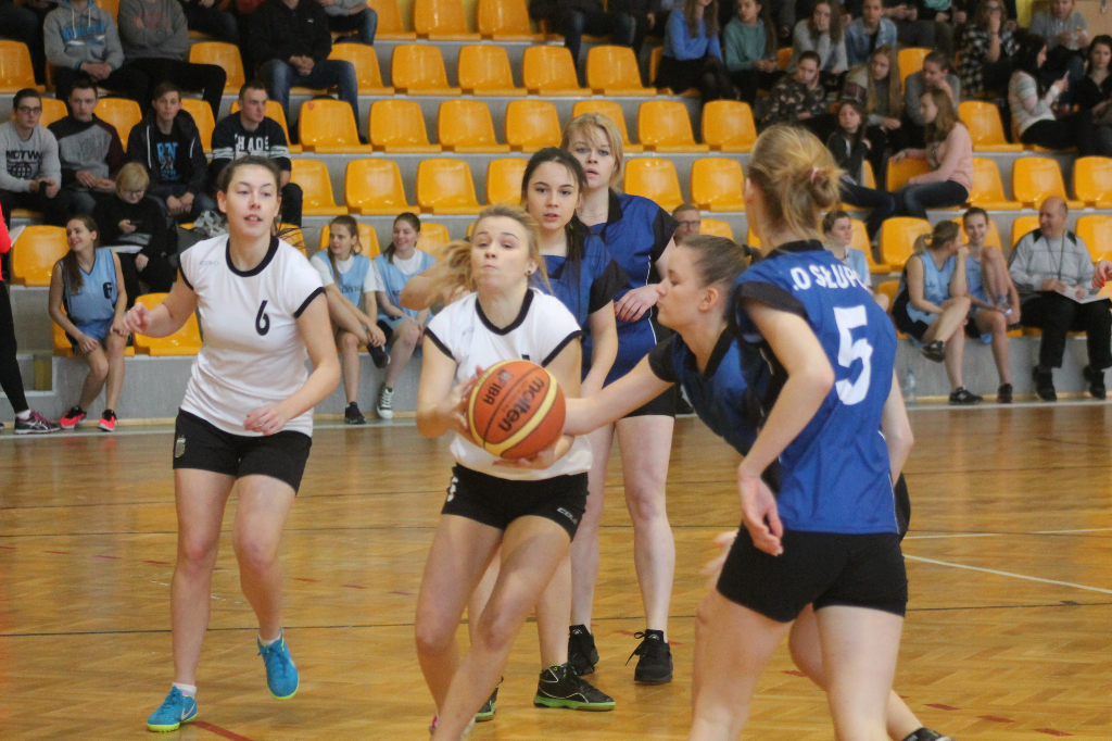 Trzy zespoły walczyły o mistrzostwo Zobacz zdjęcia