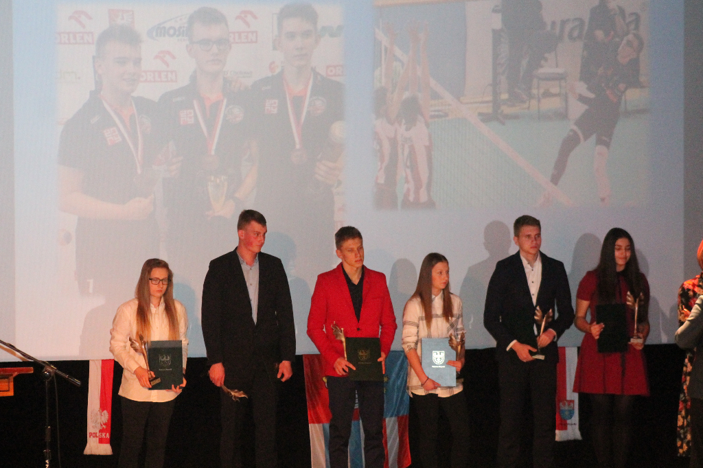 Gala Sportu „Dorosły” tytuł pojechał do Lądku. Zdjęcia