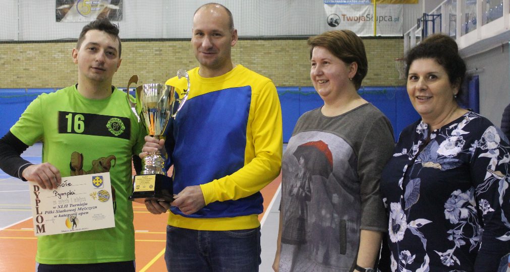 Biołe Pympki potwierdziły dominację