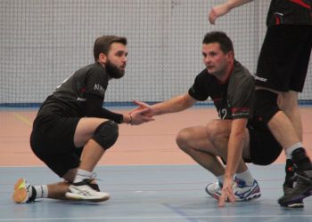 Salos ponownie lepszy