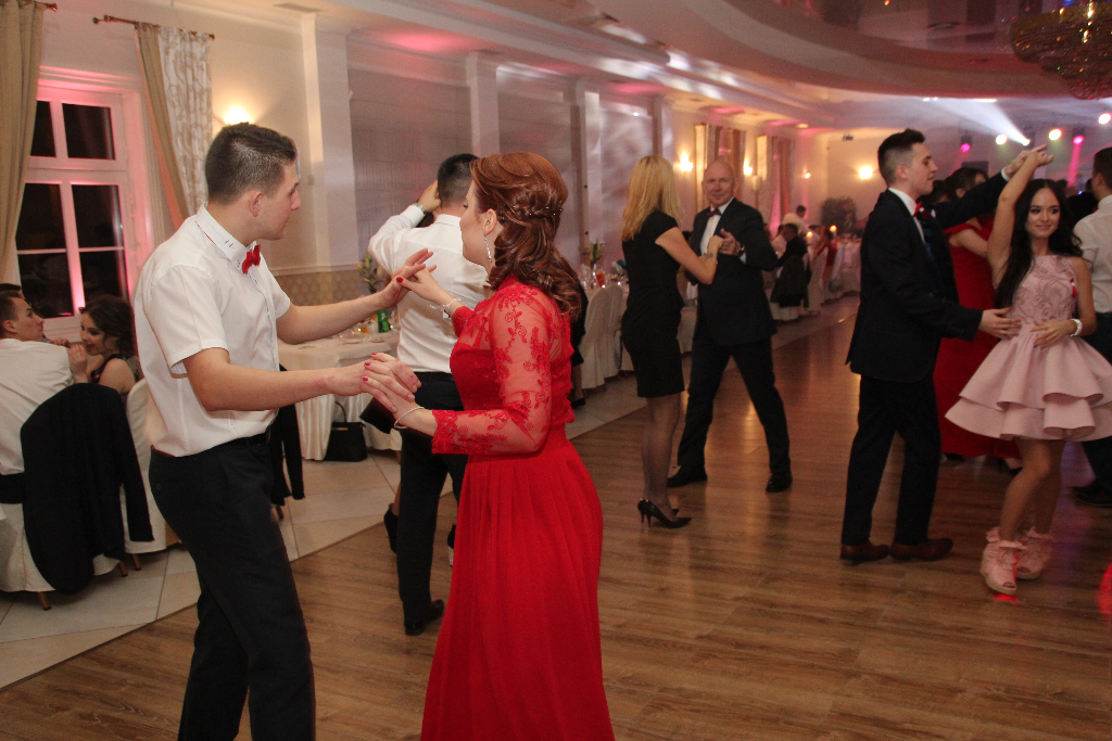 Studniówka Ekonomika. Zobacz zdjęcia