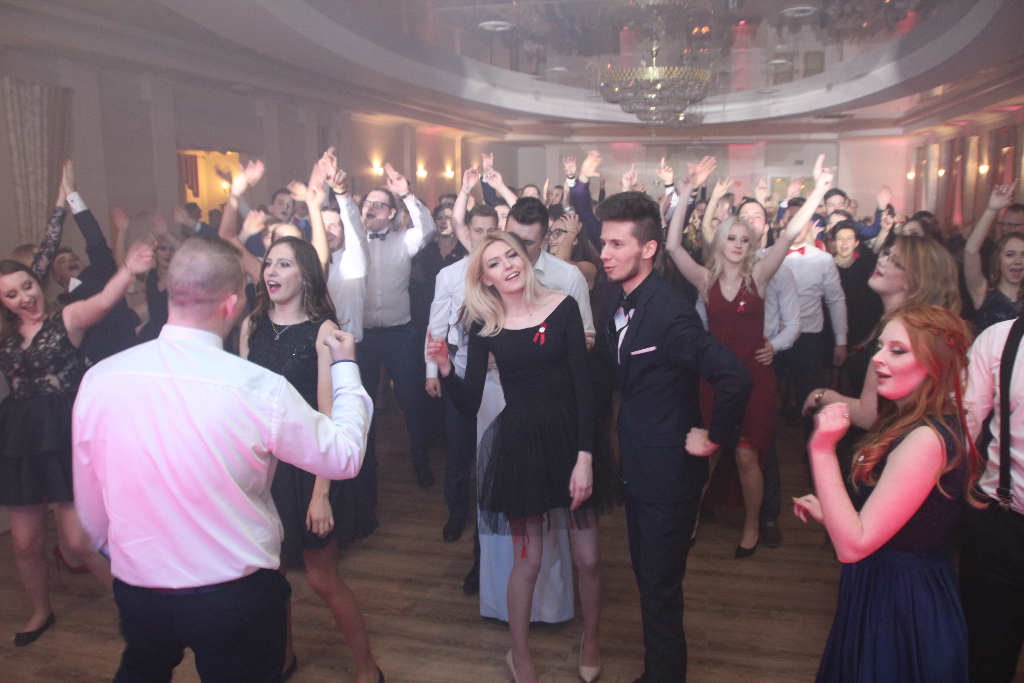 Studniówka Ekonomika. Zobacz zdjęcia