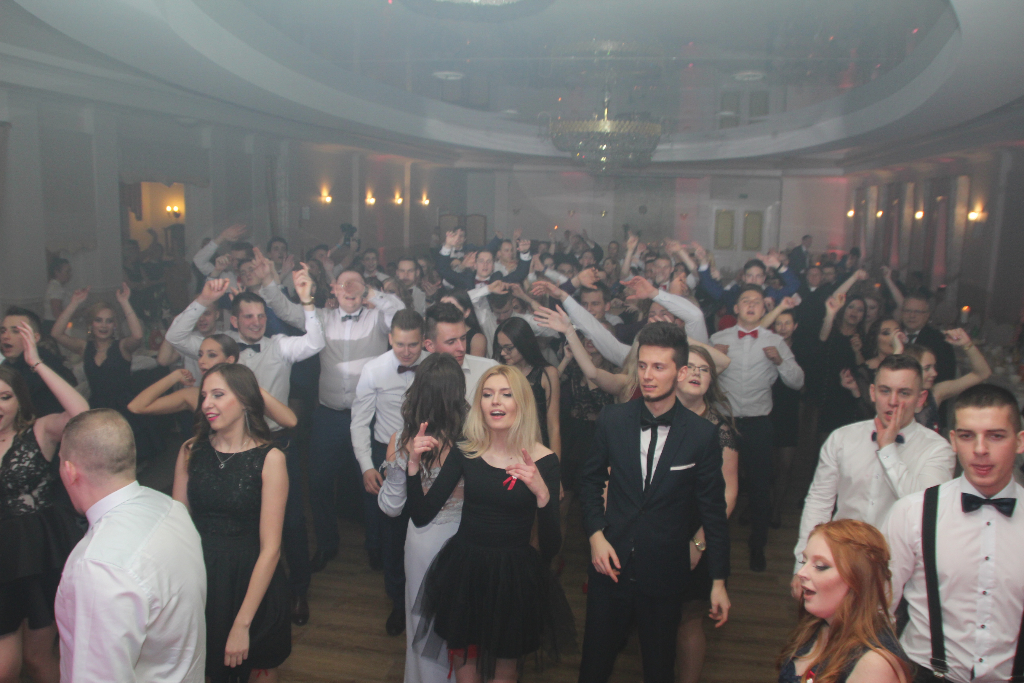 Studniówka Ekonomika. Zobacz zdjęcia