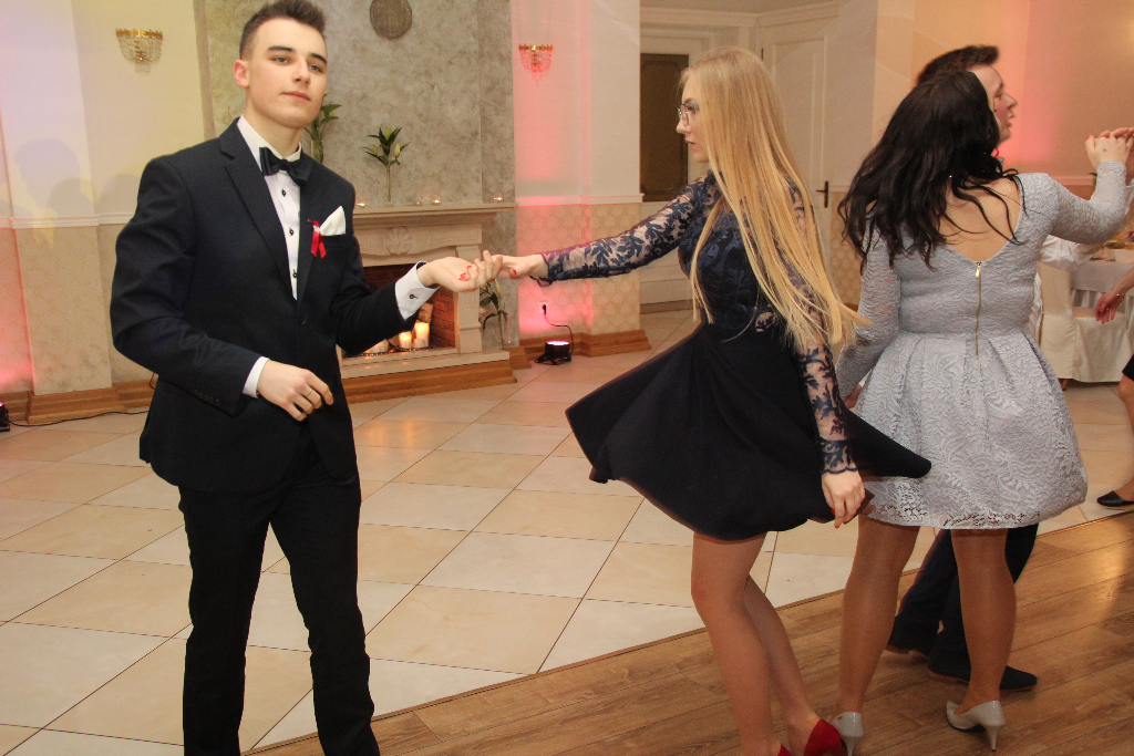 Studniówka Ekonomika. Zobacz zdjęcia