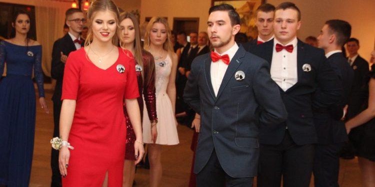 Studniówka ZSP Zagórów ZDJĘCIA