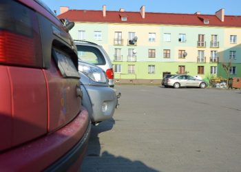 Będzie więcej miejsc parkingowych