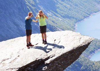 Zarażeni wirusem „podróżnicze świry”