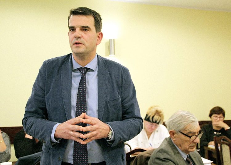 Poseł Tomczak wyrzucony z Platformy