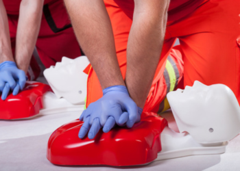 Nauczą udzielać pierwszej pomocy dzieciom