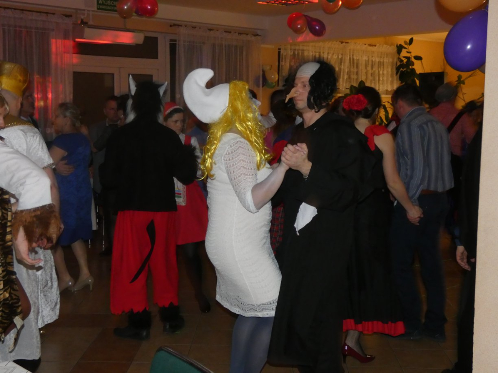 Bal przebierańców w Powidzu ZDJĘCIA