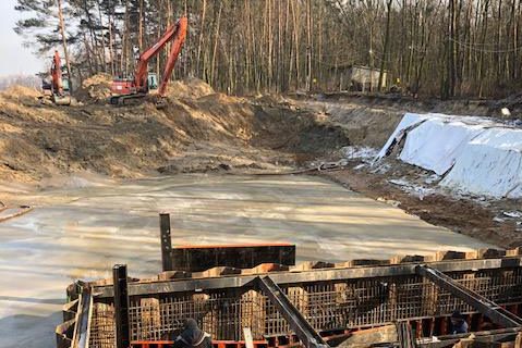 Basen już niedługo będzie gotowy