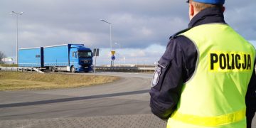 Sprawdzali trzeźwość kierowców ciężarówek