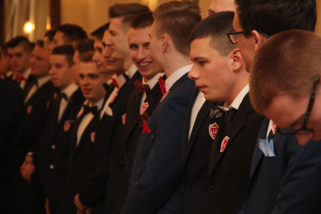 Studniówka Ogólniaka. Zobacz zdjęcia