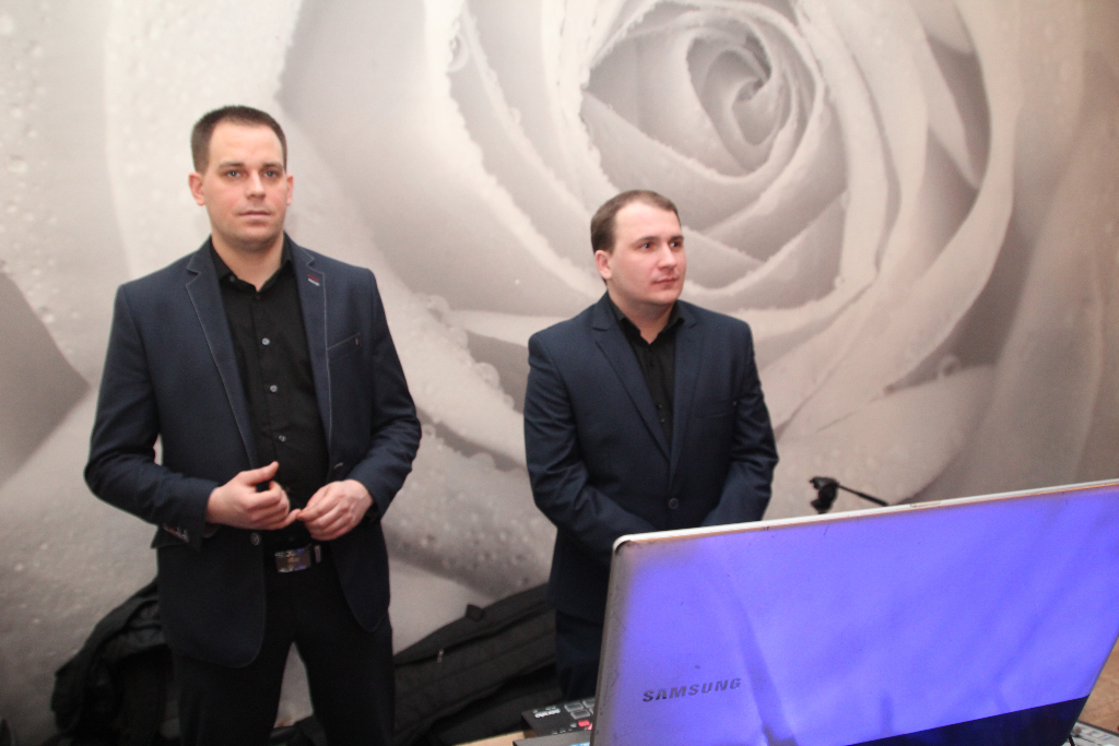 Studniówka Ogólniaka. Zobacz zdjęcia