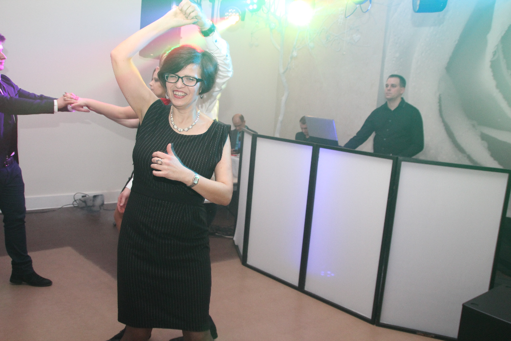 Tak maturzyści z LO szaleli na parkiecie FILM i ZDJĘCIA