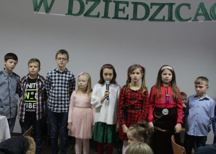 Choinka w Dziedzicach