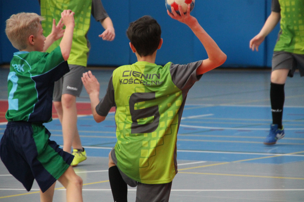 Jedna korona, jedenastu chętnych Zobacz zdjęcia