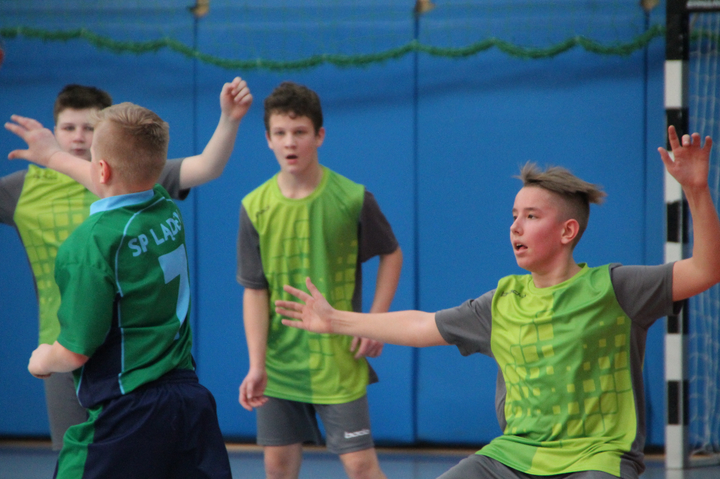 Jedna korona, jedenastu chętnych Zobacz zdjęcia