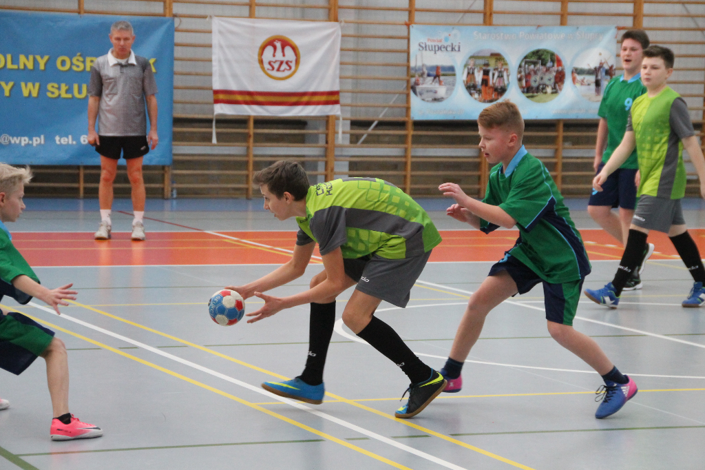 Jedna korona, jedenastu chętnych Zobacz zdjęcia