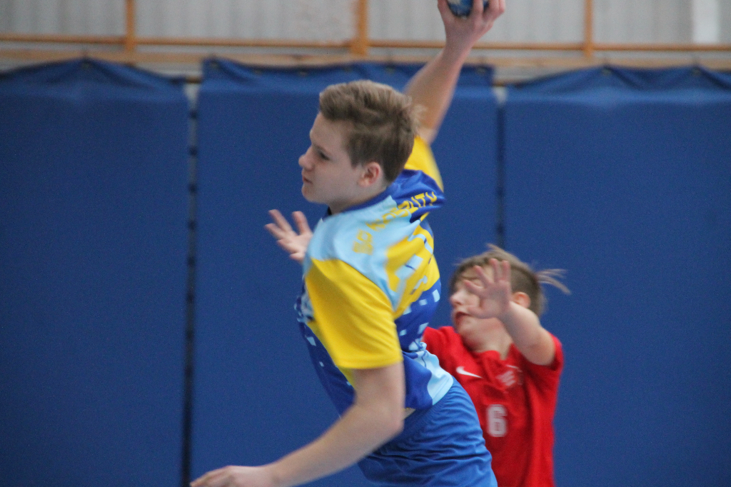 Jedna korona, jedenastu chętnych Zobacz zdjęcia