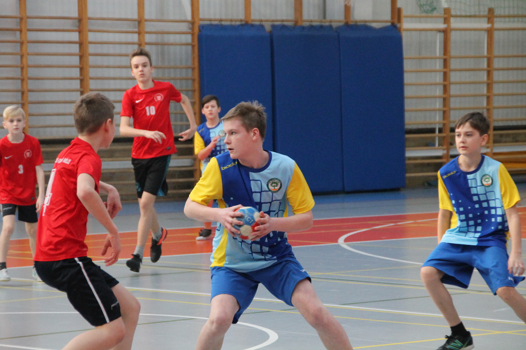 Jedna korona, jedenastu chętnych Zobacz zdjęcia