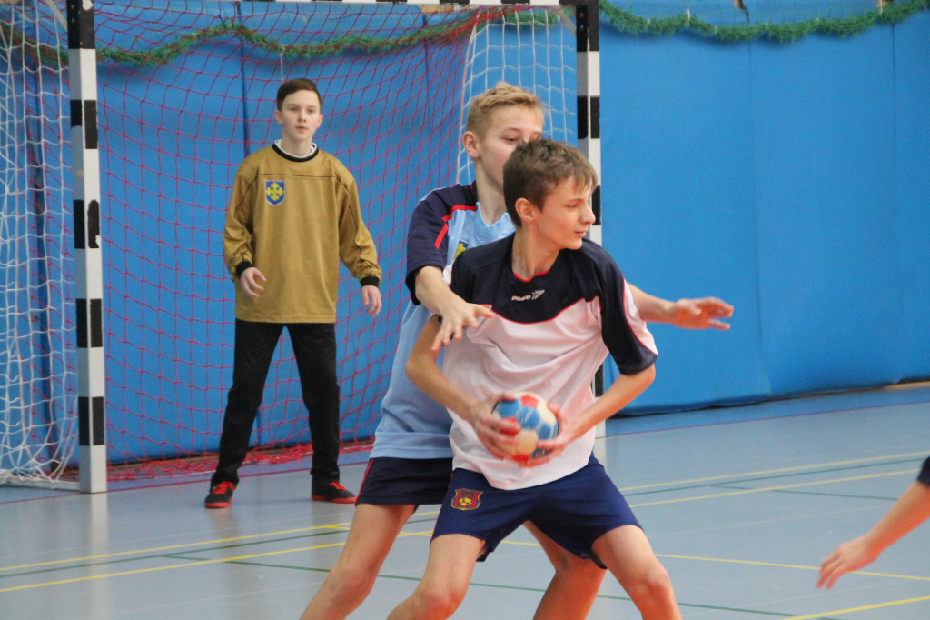 Jedna korona, jedenastu chętnych Zobacz zdjęcia