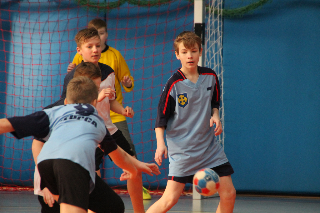 Jedna korona, jedenastu chętnych Zobacz zdjęcia