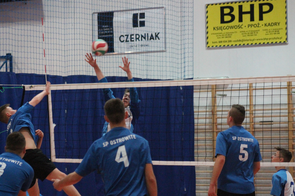 Siatkarskie Igrzyska Młodzieży Szkolnej FOTO