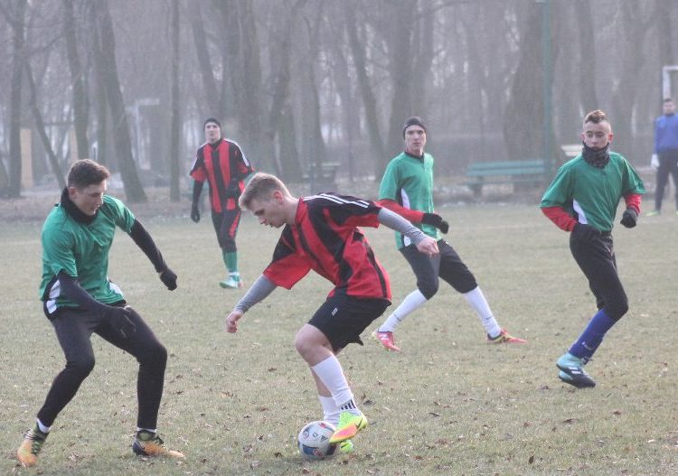 Trzeci sparing, pierwsze zwycięstwo