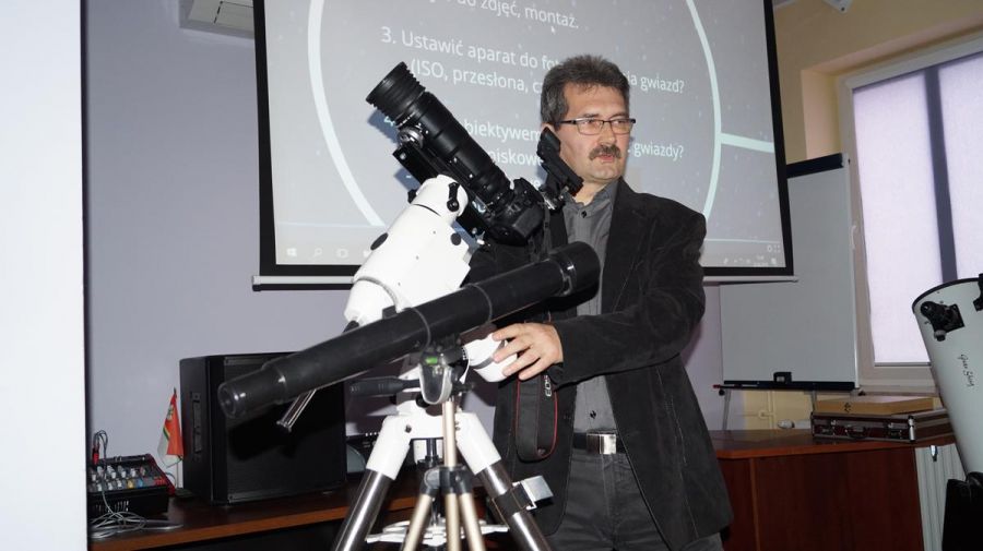 Mówił o astronomii