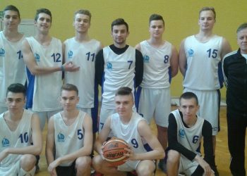 Rejonowy brąz ogólniaka