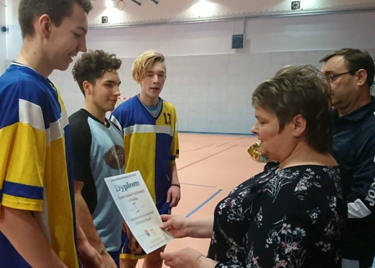 Szczypiorniackie mistrzostwo wróciło do Powidza