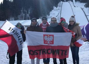 Nasi kibicują skoczkom w Trondheim