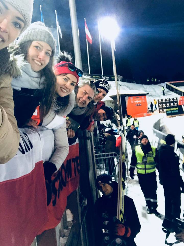 Nasi kibicują skoczkom w Trondheim