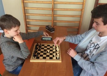 Nauczcie dzieci grać w szachy, a o ich przyszłość możecie być spokojni