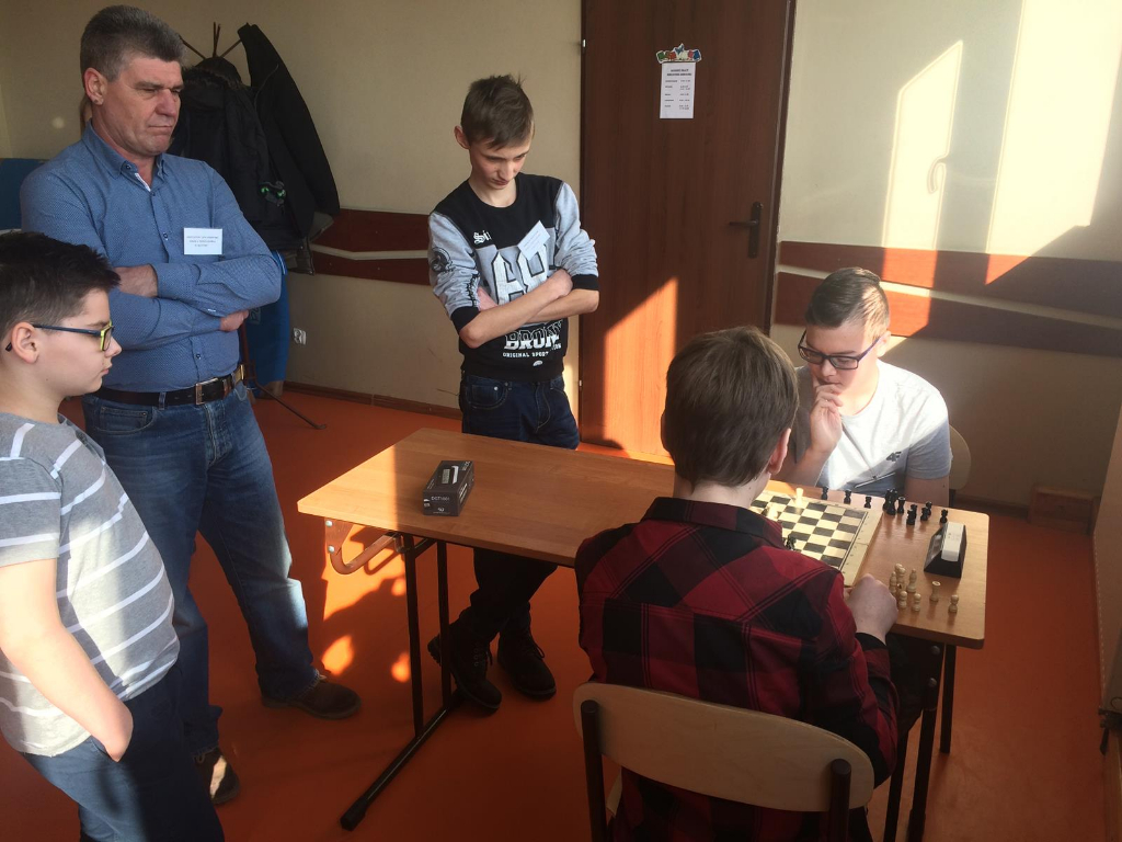 Nauczcie dzieci grać w szachy, a o ich przyszłość możecie być spokojni