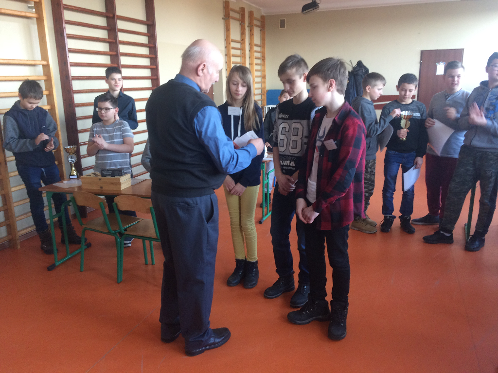 Nauczcie dzieci grać w szachy, a o ich przyszłość możecie być spokojni