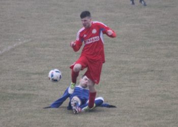 Polanin wygrywa mecz o sześć punktów