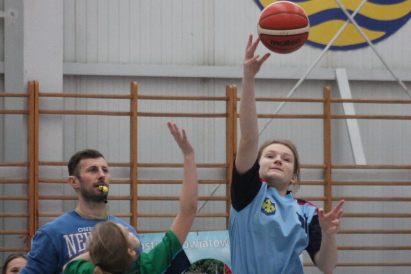Trójka koszykarskim mistrzem powiatu FOTO