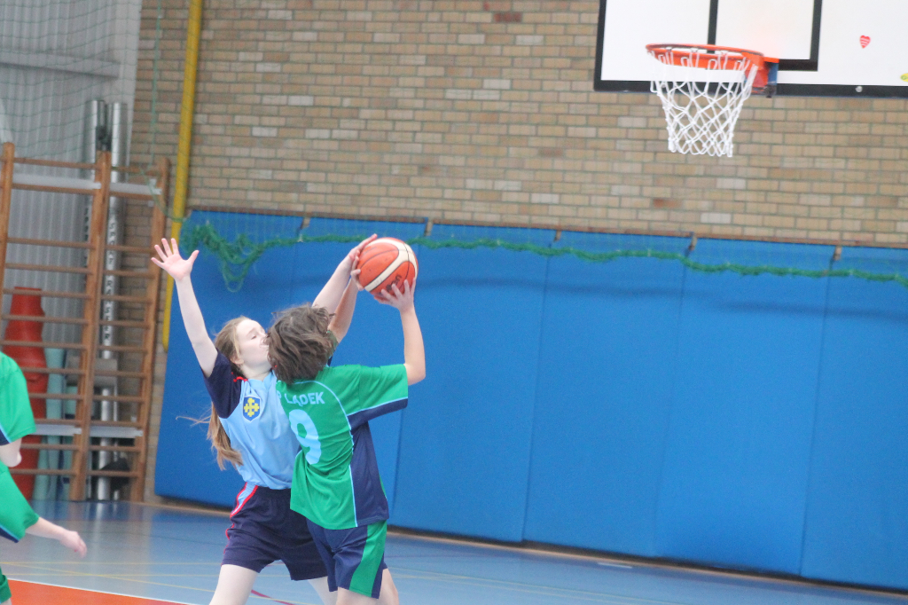 Trójka koszykarskim mistrzem powiatu FOTO