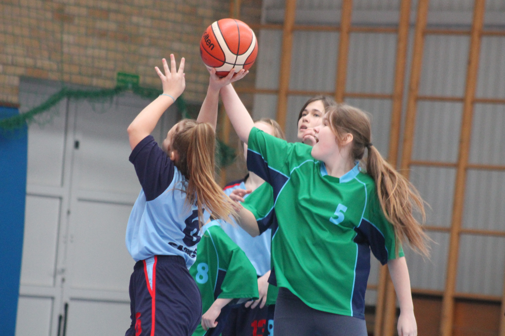 Trójka koszykarskim mistrzem powiatu FOTO