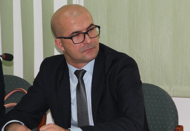 Król nie jest już członkiem zarządu powiatu