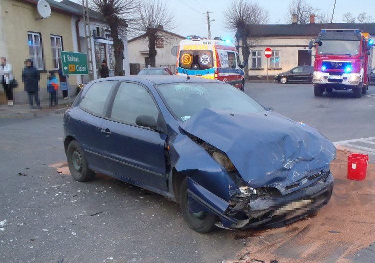 Lądek: Pijany jak bela spowodował wypadek