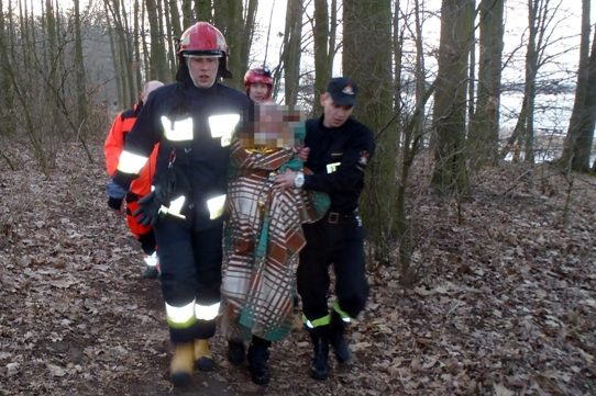 Strażacy: To igranie ze śmiercią