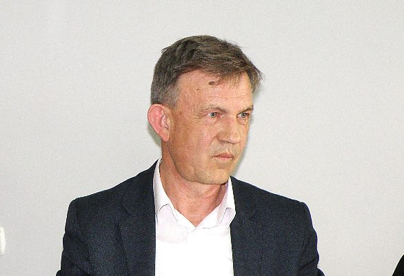 Droga czy kanalizacja?