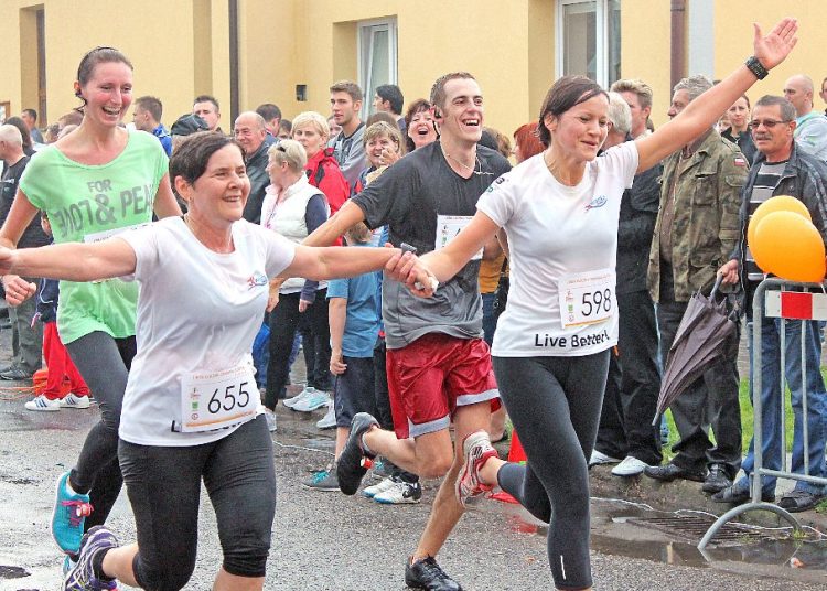 W „Szóstce” podbiegną dla Niepodległej