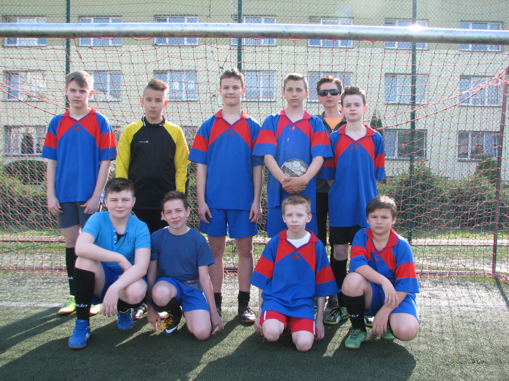 Koszuty piłkarskim Mistrzem Gminy FOTO